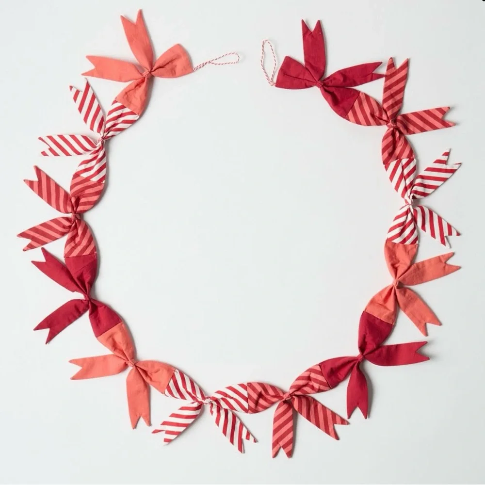 West Elm Red and White Christmas Bow Garland
